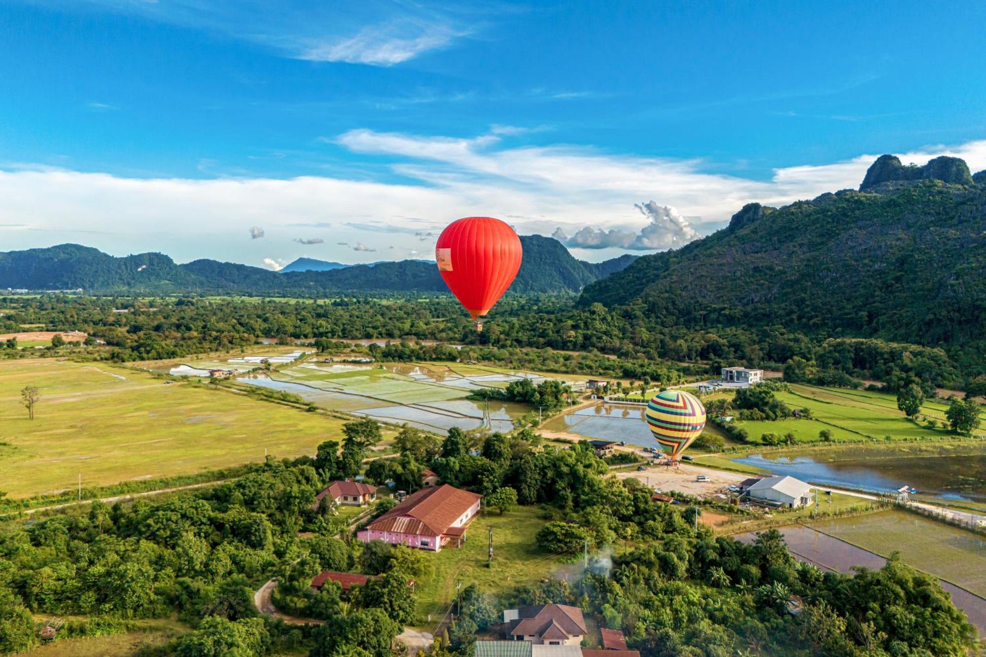 Lisha Garden Resort Hotel Vang Vieng Extérieur photo