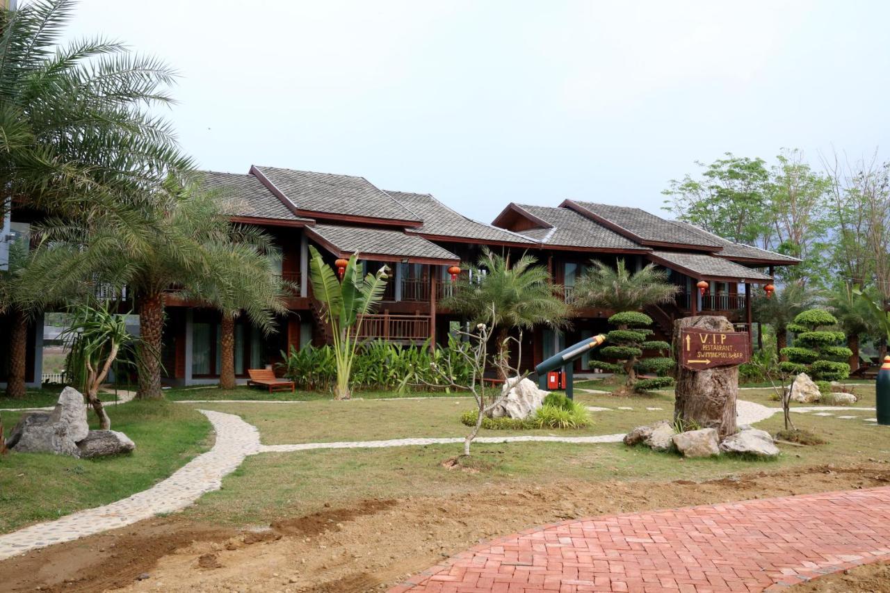 Lisha Garden Resort Hotel Vang Vieng Extérieur photo